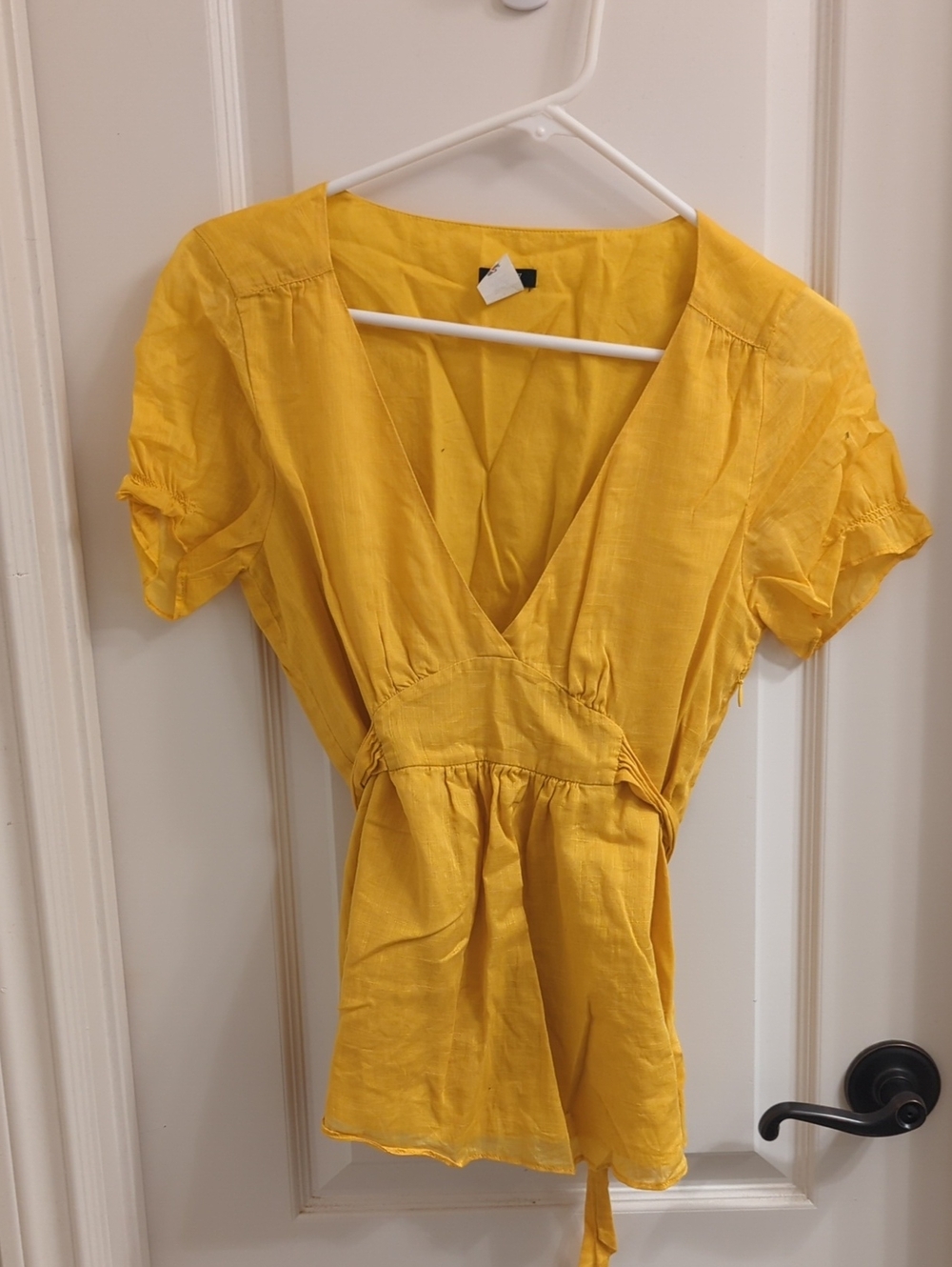 Pretty J Crew Tie Back Blouse